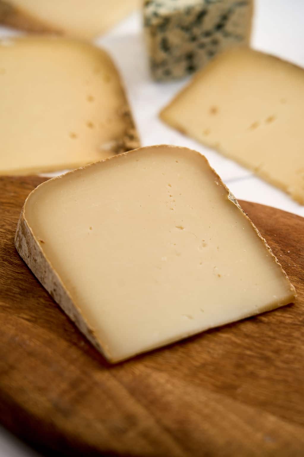 WOLFSxEast_Side_Cheese9 (1) ADARRÉ RESERVE BY RODOLPHE LE MEUNIER - Image 1