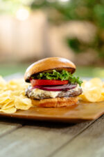 ELEVATED WAGYU BURGER MEAL KIT FOR 4 WITH A FREE BAG OF CHIPS