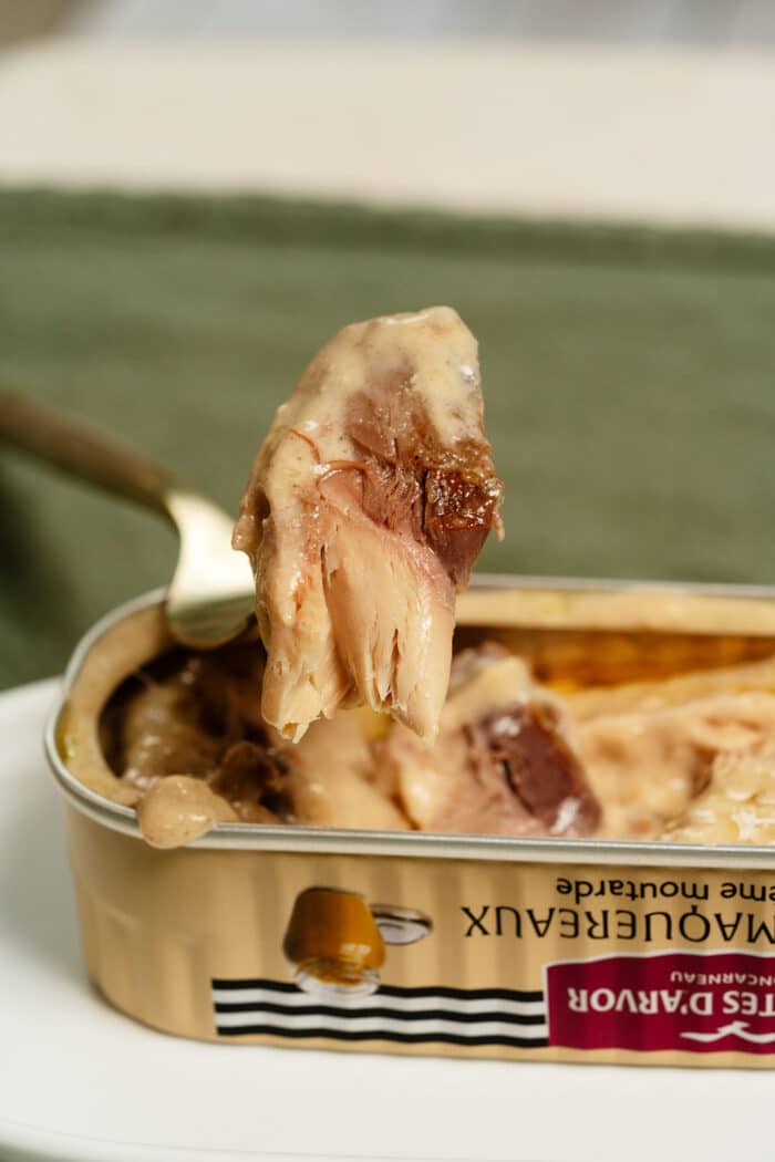 LES MOUETTES D'ARVOR MACKEREL IN MUSTARD AND CRÈME FRAICHE - Image 2